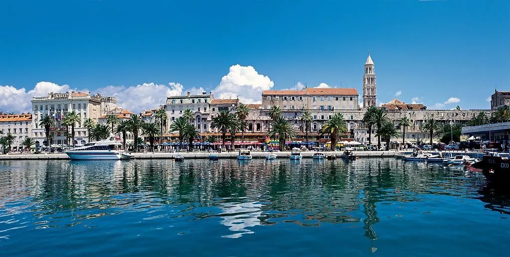 Apartment Carpe Diem Split Bacvice 0*,  Chorvatsko